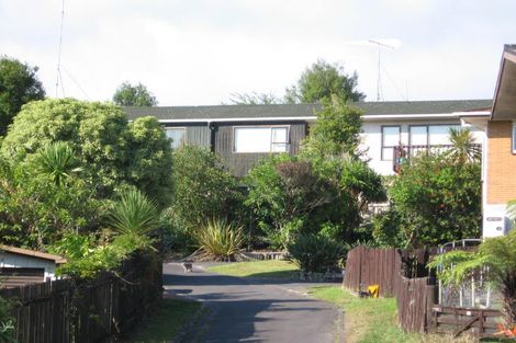 Photo of property in 1/6 Sandiacre Way, Browns Bay, Auckland, 0630