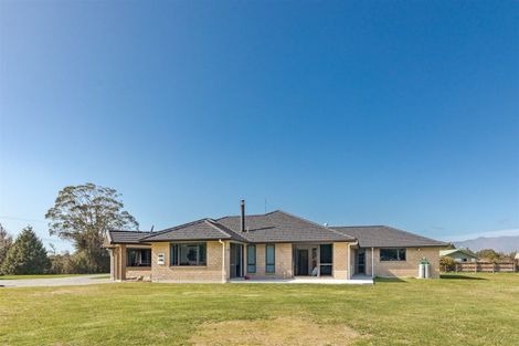 Photo of property in 73 Mcpadden Road, Westport, 7892