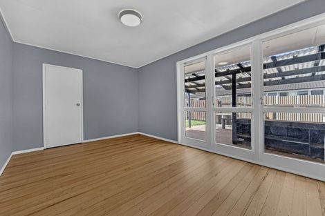 Photo of property in 9 Rata Street, Waiuku, 2123