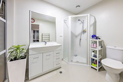 Photo of property in 65 Popokatea Drive, Takanini, 2112