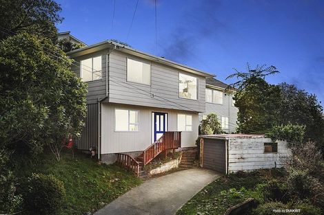 Photo of property in 71 Bassett Road, Johnsonville, Wellington, 6037