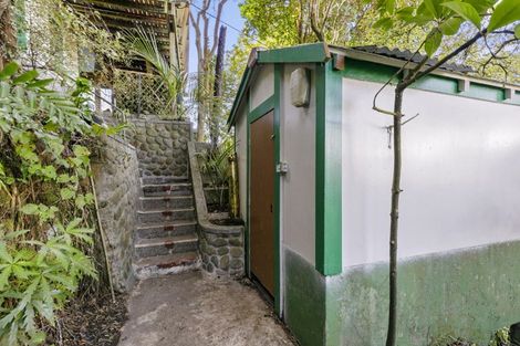 Photo of property in 2 Gurney Road, Kelson, Lower Hutt, 5010