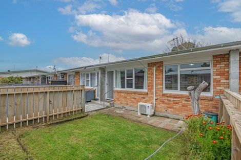 Photo of property in 84a6 Linton Street, West End, Palmerston North, 4410