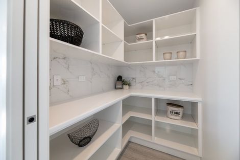 Photo of property in 7 Manotini Way, Pyes Pa, Tauranga, 3112