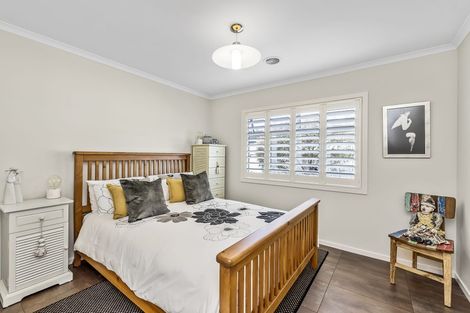 Photo of property in 21 Jade Lane, Paraparaumu, 5032