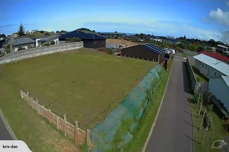 Photo of property in 3a Golf Vue Place, Castlecliff, Wanganui, 4501