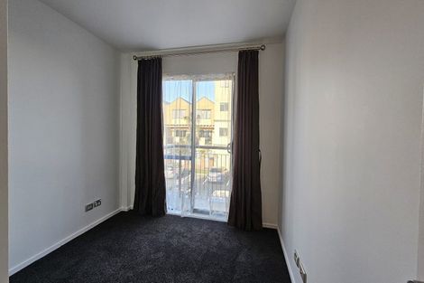 Photo of property in 2a/17 Crown Lynn Place, New Lynn, Auckland, 0600