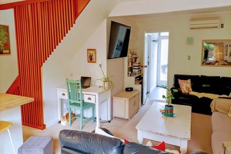 Photo of property in 3/249 Muritai Road, Eastbourne, Lower Hutt, 5013