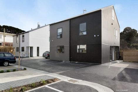 Photo of property in 11/124u Britomart Street, Berhampore, Wellington, 6023