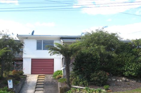 Photo of property in 25 Seaton Road, Murrays Bay, Auckland, 0630