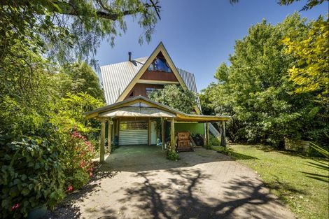 Photo of property in 21 Gillies Crescent, Waimarama, Havelock North, 4294