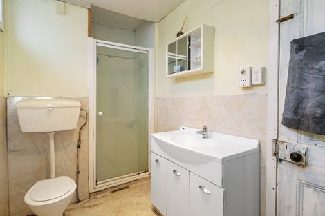 Photo of property in 74 Heriot Row, North Dunedin, Dunedin, 9016