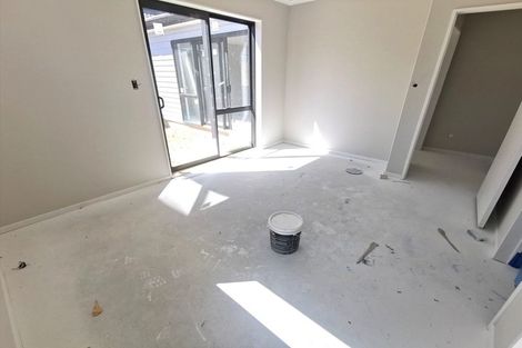 Photo of property in 16 Fjord Way, Karaka, Papakura, 2113