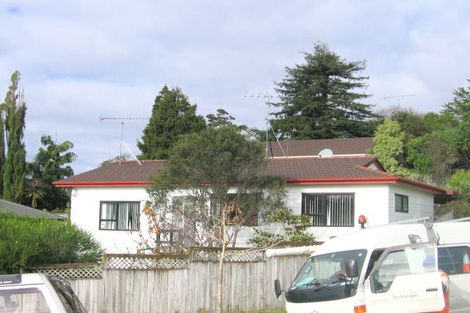 Photo of property in 12 Kearney Place, Massey, Auckland, 0614