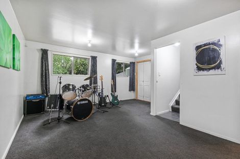 Photo of property in 33a Lancaster Road, Beach Haven, Auckland, 0626