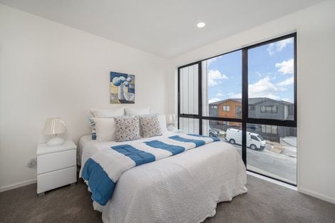 Photo of property in 3a Frontier Lane, Flat Bush, Auckland, 2019