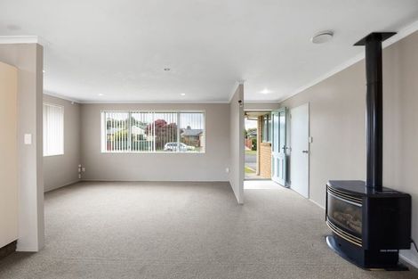 Photo of property in 8a Lloyd Drive, Nawton, Hamilton, 3200