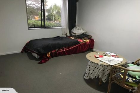 Photo of property in 17b Scotstoun Place, Glen Eden, Auckland, 0602