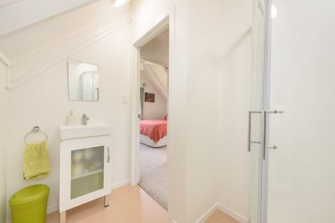 Photo of property in 71 Osprey Drive, Welcome Bay, Tauranga, 3112