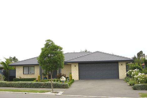 Photo of property in 4 Kohi Drive, Parklands, Christchurch, 8083