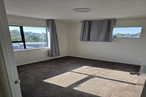 Photo of property in 1/20 Knightsbridge Drive, Forrest Hill, Auckland, 0620