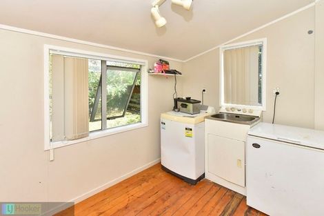 Photo of property in 44 Christmas Road, Manurewa, Auckland, 2102