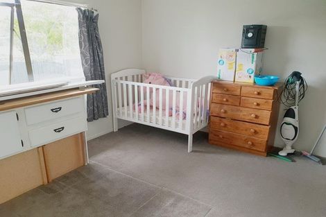 Photo of property in 7 Elvira Place, Ranui, Auckland, 0612