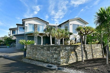 Photo of property in 30 Manhattan Rise, Orewa, 0931