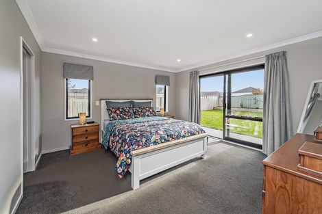 Photo of property in 31 Navy Loop, Rolleston, 7614