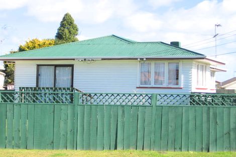 Photo of property in 40a Hill Crescent, Papakura, 2110