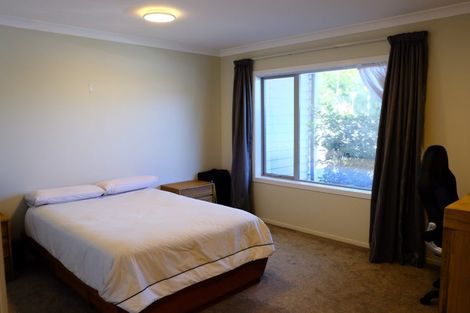Photo of property in 19u4 Collins Avenue, Tawa, Wellington, 5028