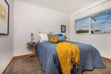 Photo of property in 25 Alamein Avenue, Belmont, Auckland, 0622