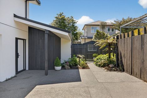 Photo of property in 11a Weston Road, St Albans, Christchurch, 8052