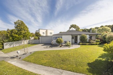 Photo of property in 16 Dunsinane Place, Marton, 4710