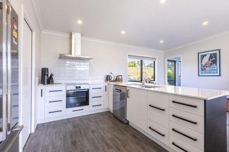 Photo of property in 81 Kyle Road, Waipukurau, 4281