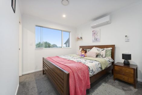 Photo of property in 96b Sturges Road, Henderson, Auckland, 0612