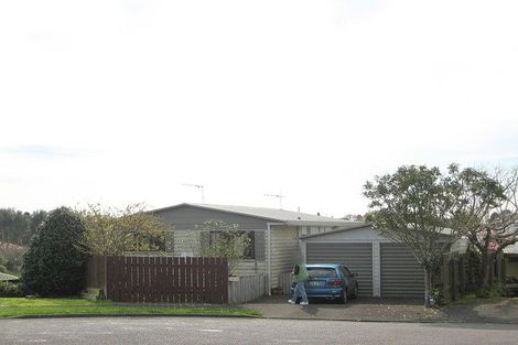 Photo of property in 5a Jensen Place, Frankleigh Park, New Plymouth, 4310