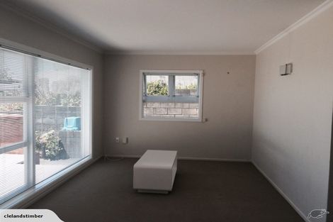 Photo of property in 23a/3 Hamblyn Street, Strandon, New Plymouth, 4312