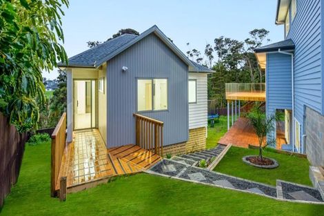 Photo of property in 72 Bur Oak Terrace, Schnapper Rock, Auckland, 0632