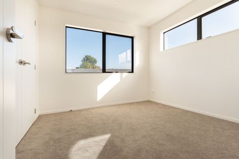 Photo of property in 87 Palmers Road, Clendon Park, Auckland, 2103