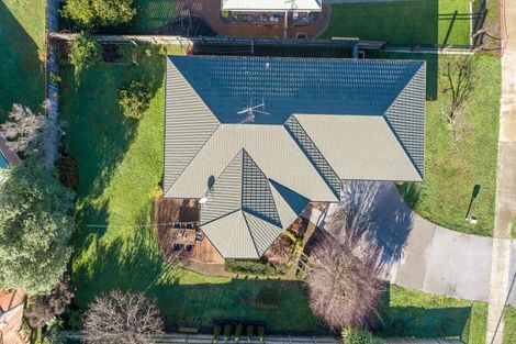 Photo of property in 19 Farnborough Drive, Nawton, Hamilton, 3200