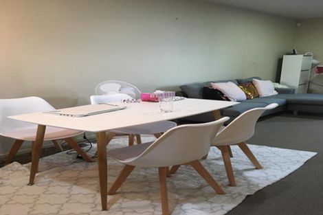 Photo of property in 5/85 Portage Road, New Lynn, Auckland, 0600