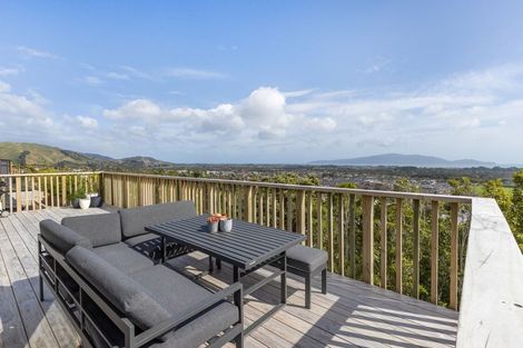 Photo of property in 94 Kotare Street, Waikanae, 5036