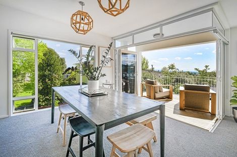 Photo of property in 3 Hikanui Drive, Havelock North, 4130