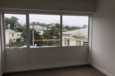 Photo of property in 31u5 Plunket Street, Kelburn, Wellington, 6012