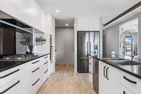 Photo of property in 33 Palmer Avenue, Rolleston, 7615