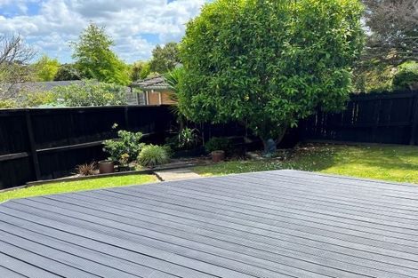 Photo of property in 6 Stroud Place, Henderson, Auckland, 0612
