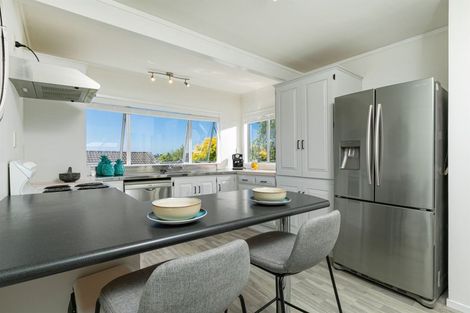 Photo of property in 7 Seabar Place, Glen Eden, Auckland, 0602