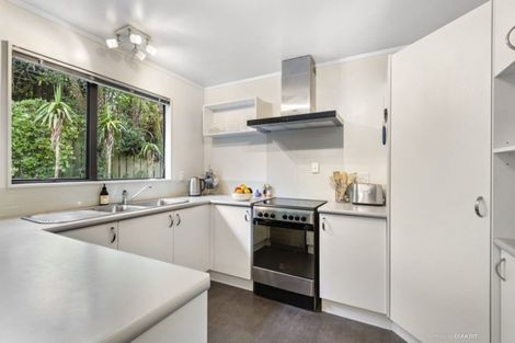 Photo of property in 100a Fraser Avenue, Johnsonville, Wellington, 6037