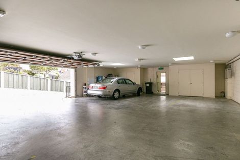 Photo of property in 15/22u Oriental Terrace, Oriental Bay, Wellington, 6011